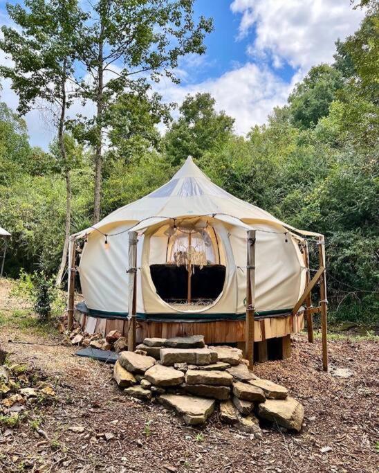 The Pisces-A Stargazing, Luxury Glamping Tent Rogersville Bagian luar foto