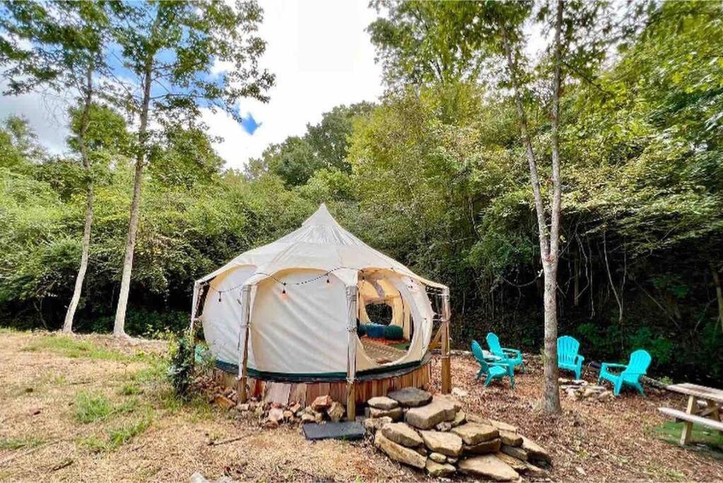 The Pisces-A Stargazing, Luxury Glamping Tent Rogersville Bagian luar foto