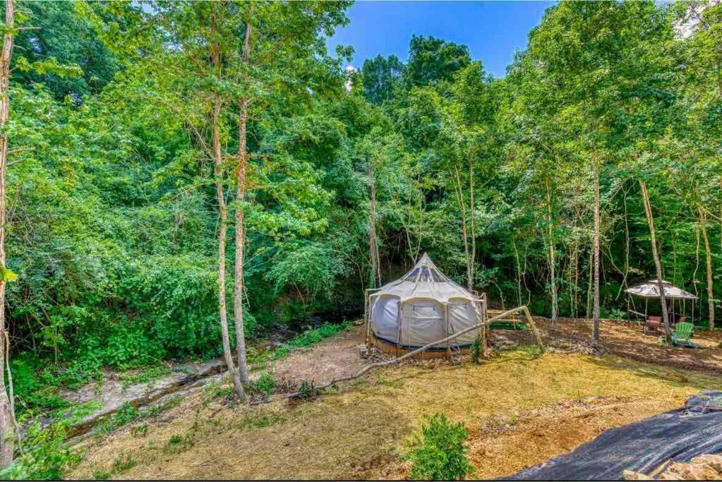 The Pisces-A Stargazing, Luxury Glamping Tent Rogersville Bagian luar foto